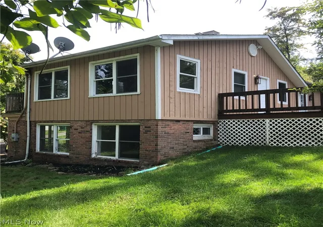 Photo 2 of Single family home for sale at 12104 Crampton Dr, Burton, OH 44021 | MLS# 5241665 | Listing updated on 2026-09-04