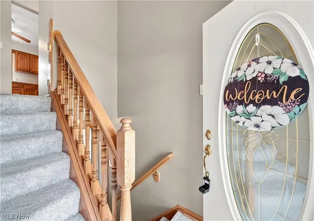 Photo 3 of Single family home for sale at 1924 Lincoln Rd, Wickliffe, OH 44092 | MLS# 5241007 | Listing updated on 2026-09-29
