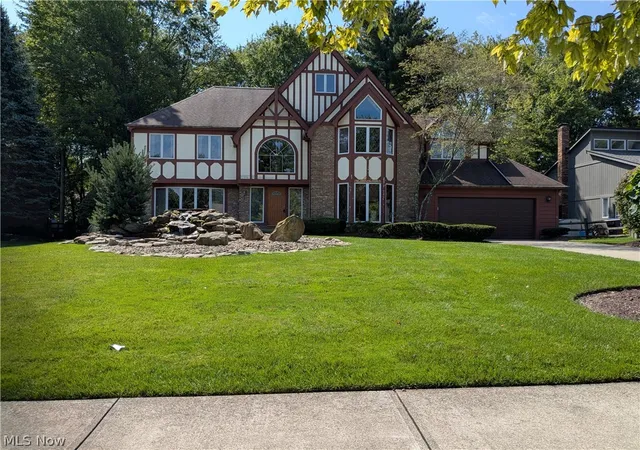 Photo 1 of Sale Pending at 32760 Shadowbrook Dr, Solon, OH 44139 | MLS# 5226267 | Listing updated on 2026-09-02