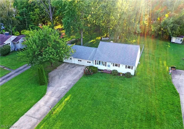 Photo 2 of Single family home for sale at 5540 West Blvd, Youngstown, OH 44512 | MLS# 5240668 | Listing updated on 2026-09-14