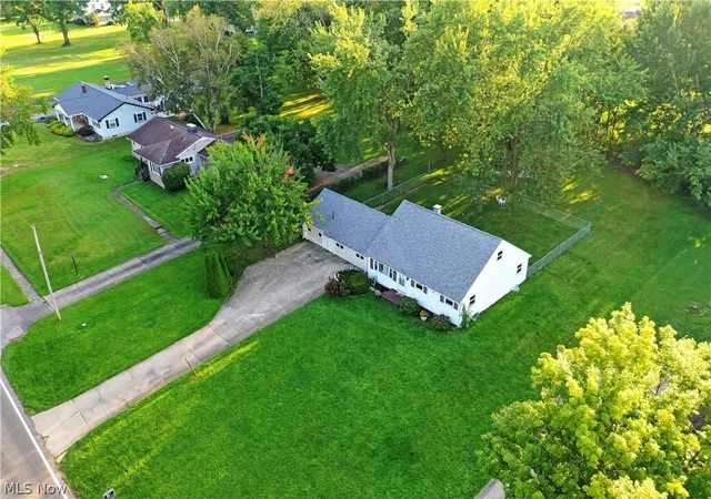 Photo 3 of Single family home for sale at 5540 West Blvd, Youngstown, OH 44512 | MLS# 5240668 | Listing updated on 2026-09-14