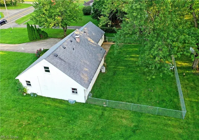 Photo 4 of Single family home for sale at 5540 West Blvd, Youngstown, OH 44512 | MLS# 5240668 | Listing updated on 2026-09-14