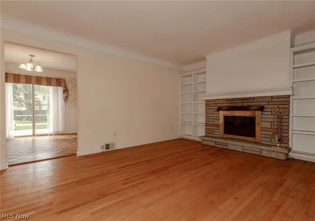 Photo 2 of Single family home for sale at 6372 Clearair Dr, Mentor, OH 44060 | MLS# 5241199 | Listing updated on 2026-09-09