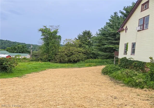 Photo 3 of Single family home for sale at 111 High St, Freeport, OH 43973 | MLS# 5241701 | Listing updated on 2026-10-02