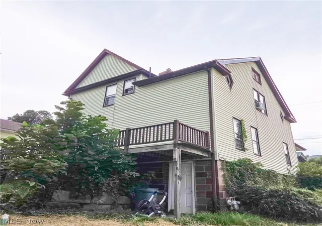 Photo 4 of Single family home for sale at 111 High St, Freeport, OH 43973 | MLS# 5241701 | Listing updated on 2026-10-02