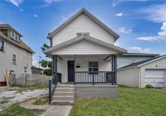 Photo 2 of Single family home for sale at 1334 S Seneca Ave, Alliance, OH 44601 | MLS# 5241723 | Listing updated on 2026-09-02