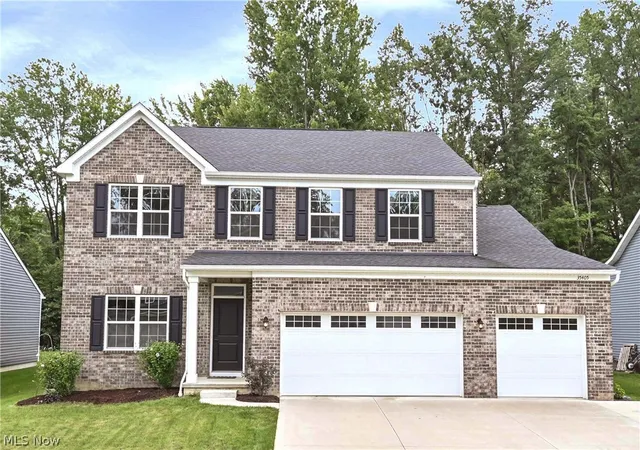 Photo 1 of Single family home for sale at 35405 Crystal Crk Ct, Grafton, OH 44044 | MLS# 5241370 | Listing updated on 2026-10-07