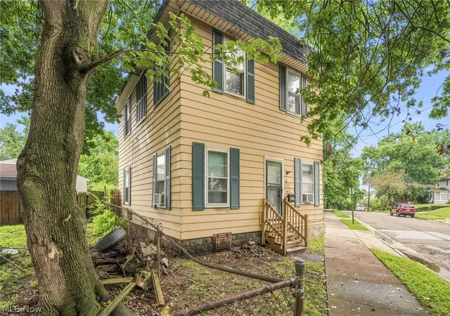 Photo 2 of House for sale at 167 Ruckel Rd, Akron, OH 44305 | MLS# 5241293 | Listing updated on 2026-09-15