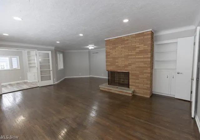 Photo 4 of Single family home for sale at 1290 Forest Hills Blvd, Cleveland, OH 44118 | MLS# 5241648 | Listing updated on 2026-10-07
