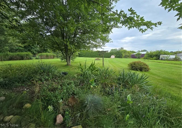 Photo 4 of Single family home for sale at 3246 Mcmackin Rd, Madison, OH 44057 | MLS# 5241760 | Listing updated on 2026-09-02