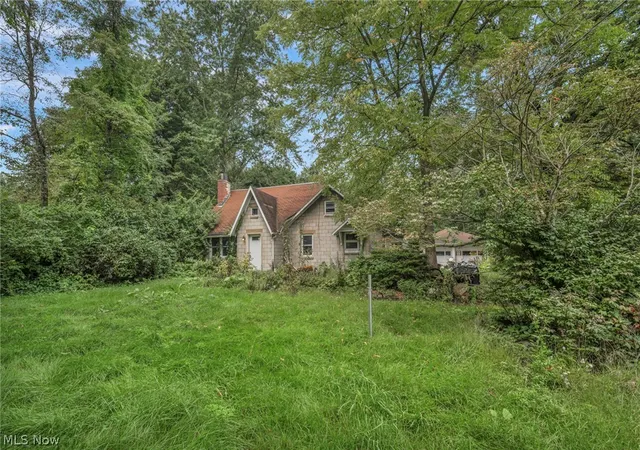 Photo 2 of Sale Pending at 1494 Lakeland Ave, Akron, OH 44320 | MLS# 5241556 | Listing updated on 2026-09-09