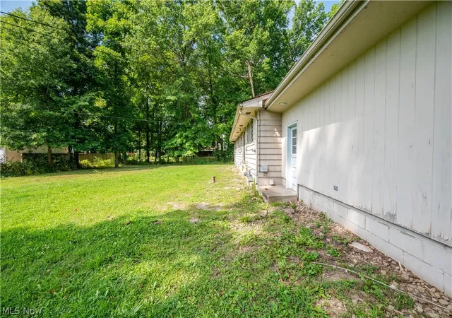 Photo 3 of Single family home for sale at 2954 Anderson Morris Rd, Niles, OH 44446 | MLS# 5240854 | Listing updated on 2026-09-12