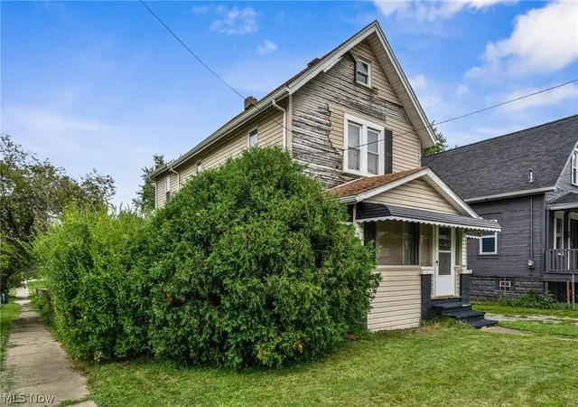 Photo 2 of Single family home for sale at 1161 7th Avenue, Akron, OH 44306 | MLS# 5241855 | Listing updated on 2026-09-02