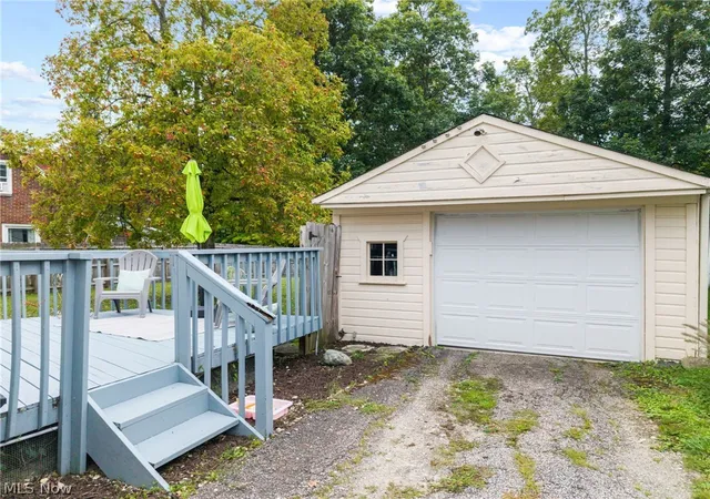 Photo 3 of Sale Pending at 454 W Park Blvd, Medina, OH 44256 | MLS# 5241857 | Listing updated on 2026-09-28