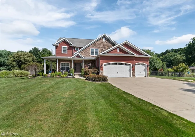 Photo 1 of Single family home for sale at 13345 Williamsburg Ave Nw, Uniontown, OH 44685 | MLS# 5237116 | Listing updated on 2026-09-03