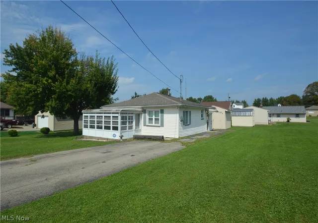 Photo 1 of Single family home for sale at 726 Penhale Ave, Campbell, OH 44405 | MLS# 5241446 | Listing updated on 2026-09-09