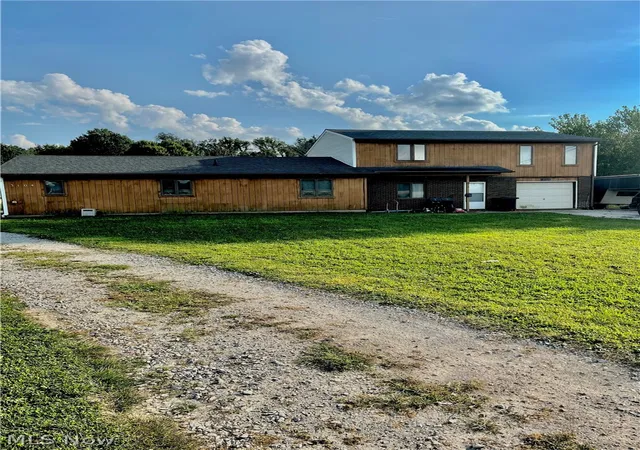 Photo 1 of Multi family home for sale at 3102 Shaffer Rd, Atwater, OH 44201 | MLS# 5241079 | Listing updated on 2026-09-03