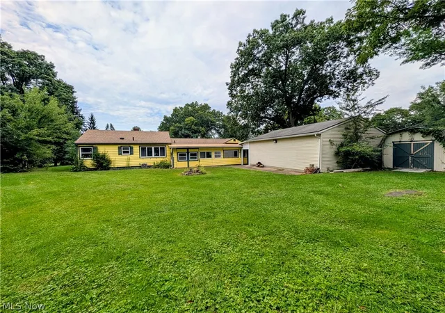 Photo 4 of Sale Pending at 678 Shook Rd, Coventry Township, OH 44319 | MLS# 5240936 | Listing updated on 2026-10-06