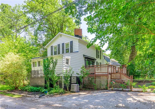 Photo 1 of Single family home for sale at 260 E Pace Ave, Coventry Township, OH 44319 | MLS# 5241897 | Listing updated on 2026-09-04