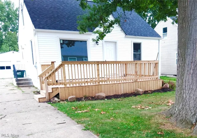 Photo 1 of Single family home for sale at 1356 Stratford St, Barberton, OH 44203 | MLS# 5241927 | Listing updated on 2026-09-02