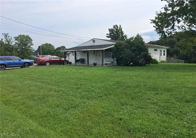 Photo 3 of Single family home for sale at 413 New England Ridge Rd, Washington, WV 26181 | MLS# 5241642 | Listing updated on 2026-09-07