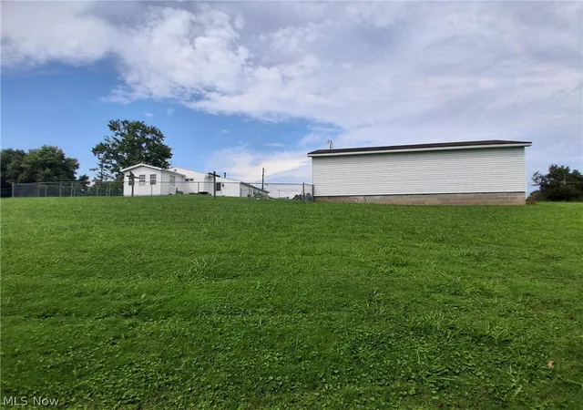 Photo 4 of Single family home for sale at 413 New England Ridge Rd, Washington, WV 26181 | MLS# 5241642 | Listing updated on 2026-09-07