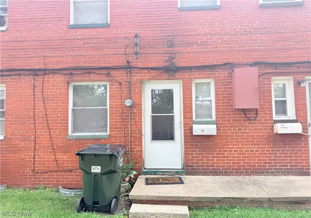 Photo 1 of Sale Pending at 471 Clearview Dr, Euclid, OH 44123 | MLS# 5241942 | Listing updated on 2026-09-10