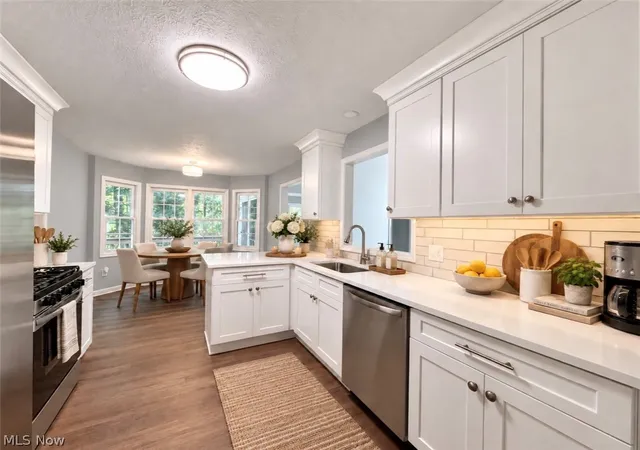 Photo 2 of Condo for sale at 502 Dogwood Ln, Chagrin Falls, OH 44023 | MLS# 5240452 | Listing updated on 2026-09-30