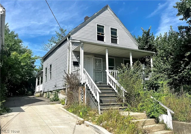 Photo 2 of Single family home for sale at 10911 Hulda Ave, Cleveland, OH 44104 | MLS# 5241953 | Listing updated on 2026-09-03