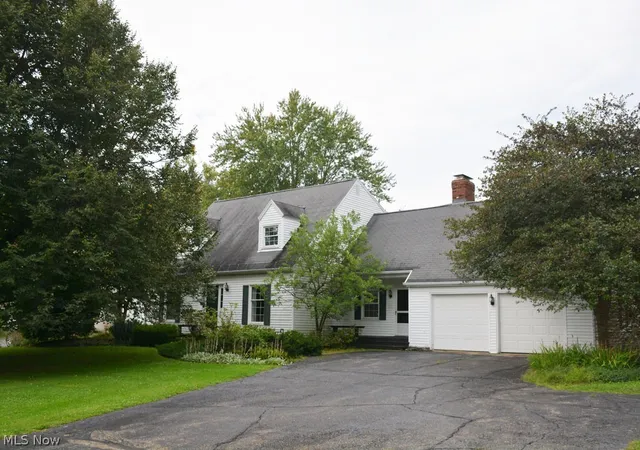 Photo 1 of Single family home for sale at 71 Maple Hl Dr, Chagrin Falls, OH 44022 | MLS# 5241928 | Listing updated on 2026-09-14