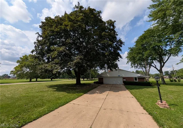 Photo 35 of Single family home for sale at 707 Markley St Ne, Canton, OH 44721 | MLS# 5241950 | Listing updated on 2026-09-03
