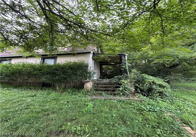 Photo 3 of Land for sale at 509 Columbus Ave, Martins Ferry, OH 43935 | MLS# 5241961 | Listing updated on 2026-09-30