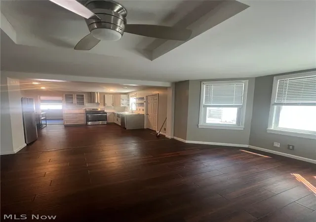 Listing Photo 3 - Condo for sale in building located at 1871 W 48th St, Cleveland, OH 44102
