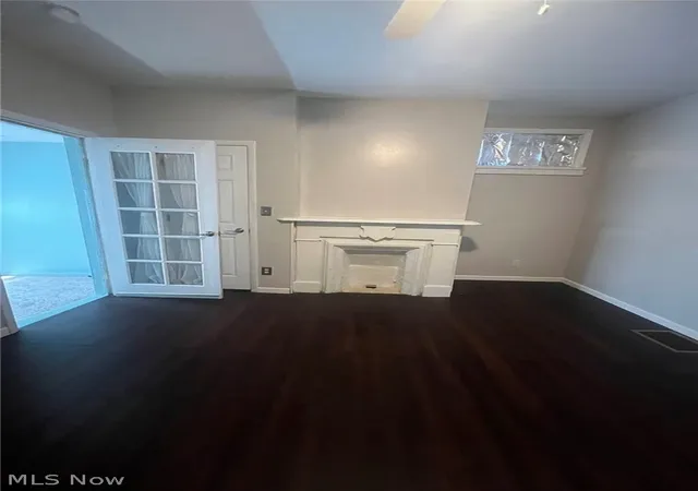 Listing Photo 5 - Condo for sale in building located at 1871 W 48th St, Cleveland, OH 44102