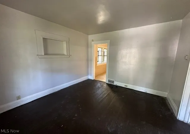 Photo 3 of Sale Pending at 798 Wayside Rd, Cleveland, OH 44110 | MLS# 5241620 | Listing updated on 2026-09-22