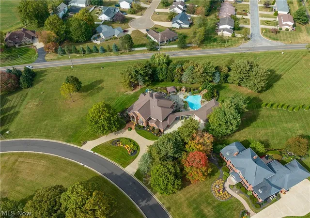 Photo 2 of Single family home for sale at 2389 Amberwood Cir Ne, Massillon, OH 44646 | MLS# 5237067 | Listing updated on 2026-09-11