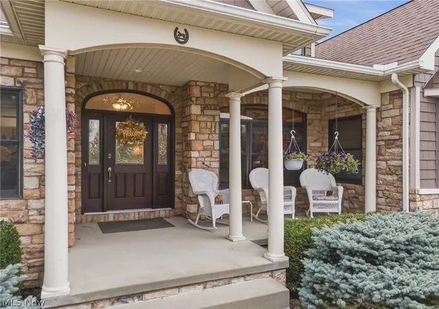 Photo 2 of Sale Pending at 2815 Bartlett Rd, Mantua, OH 44255 | MLS# 5240984 | Listing updated on 2026-10-04