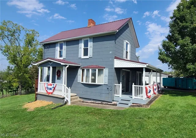 Photo 1 of Single family home for sale at 32 Market St, Mount Pleasant, OH 43939 | MLS# 5241734 | Listing updated on 2026-09-07