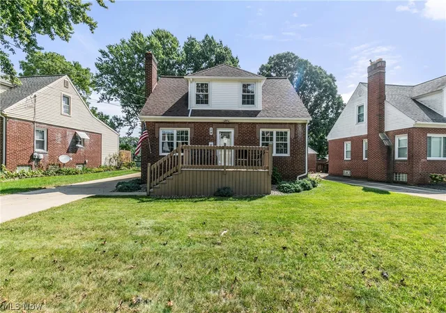 Photo 1 of Sale Pending at 29 Davenport Ave, Akron, OH 44312 | MLS# 5241279 | Listing updated on 2026-09-04