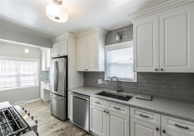 Photo 4 of Sale Pending at 29 Davenport Ave, Akron, OH 44312 | MLS# 5241279 | Listing updated on 2026-09-04