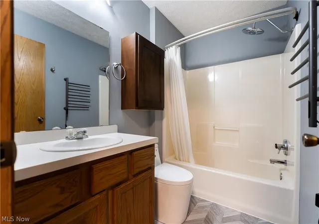 Photo 2 of Single family home for sale at 2124 Mount Pleasant St NE, Canton, OH 44721 | MLS# 5241756 | Listing updated on 2026-09-04
