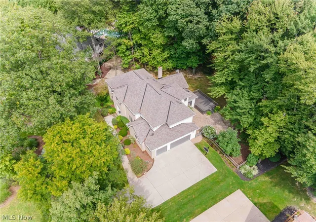 Photo 3 of Single family home for sale at 30609 Stillwater, Solon, OH 44139 | MLS# 5219029 | Listing updated on 2026-09-04