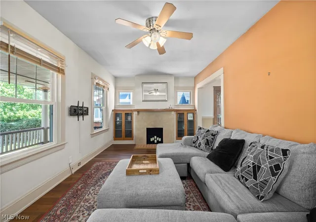 Photo 2 of Single family home for sale at 1197 Cranford Ave, Lakewood, OH 44107 | MLS# 5240152 | Listing updated on 2026-09-11