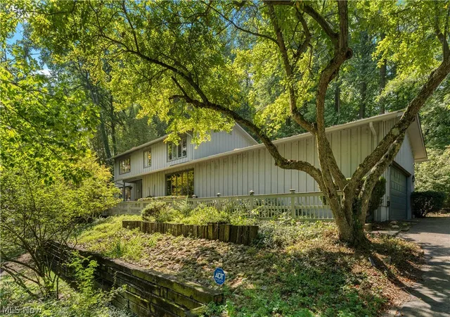 Photo 1 of Sale Pending at 7671 W Lake Blvd, Kent, OH 44240 | MLS# 5240853 | Listing updated on 2026-09-08