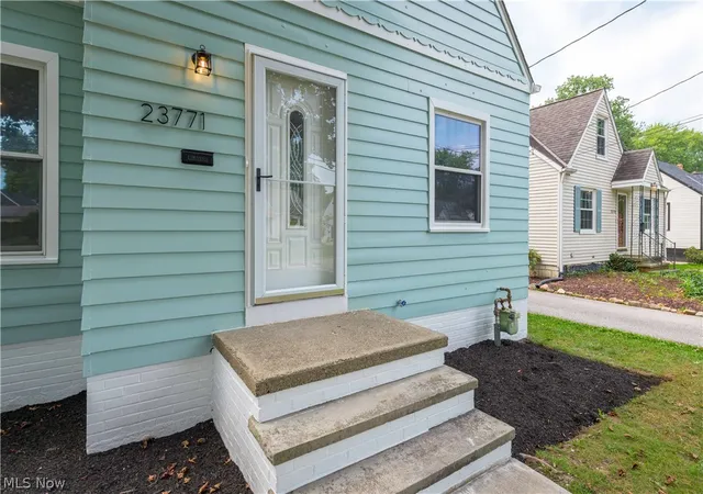 Photo 3 of Sale Pending at 23771 Frank St, North Olmsted, OH 44070 | MLS# 5241879 | Listing updated on 2026-09-07