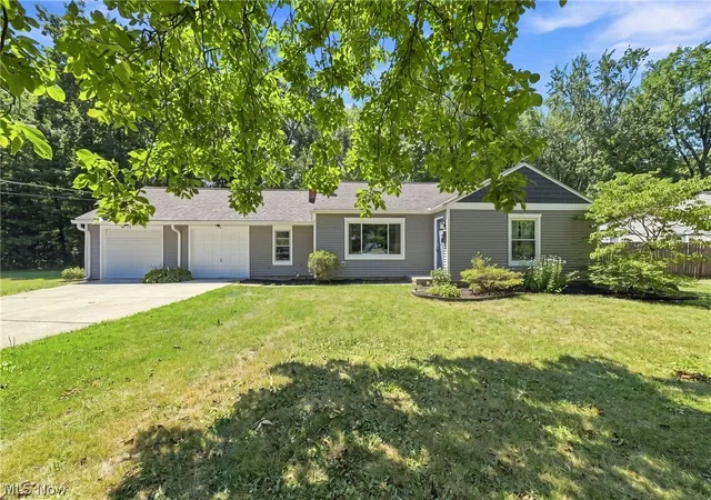 Photo 3 of Single family home for sale at 6024 Louis, North Olmsted, OH 44070 | MLS# 5241926 | Listing updated on 2026-09-03