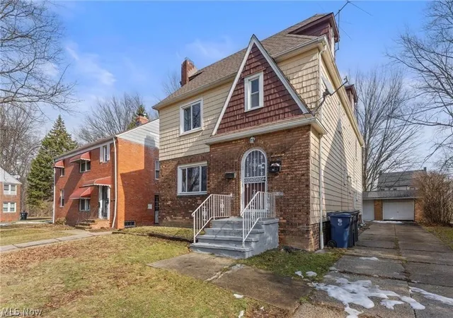 Photo 2 of Multi family home for sale at 876 Eloise Dr, Cleveland, OH 44112 | MLS# 5242119 | Listing updated on 2026-09-03