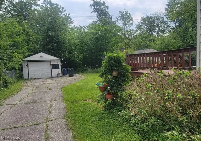 Photo 4 of Single family home for sale at 1597 Maple Rd, Cleveland, OH 44121 | MLS# 5240805 | Listing updated on 2026-09-03