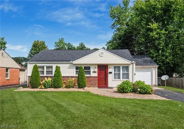 Single family home for sale at 120 Centervale Ave, Youngstown, OH 44512 | MLS# 5235416