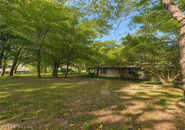 Photo 32 of Single family home for sale at 2008 18th Avenue, Parkersburg, WV 26101 | MLS# 5240510 | Listing updated on 2026-09-03